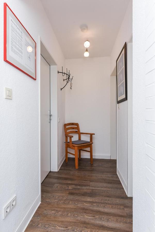 Ferienwohnungen Im Haus Ankerplatz Esens Luaran gambar